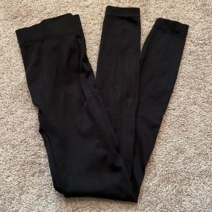 *NWOT*  Sofra black leggings, EX900